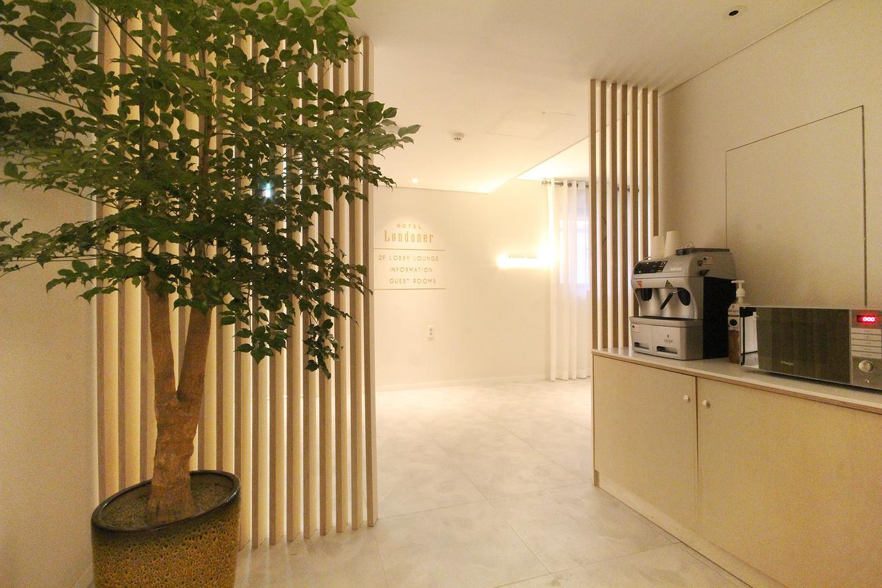 Hotel Londoner Hwamyeong Busan Extérieur photo
