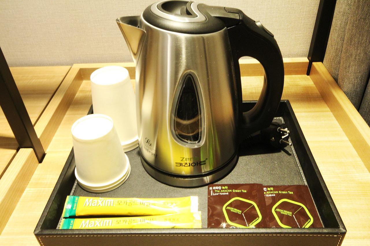 Hotel Londoner Hwamyeong Busan Extérieur photo